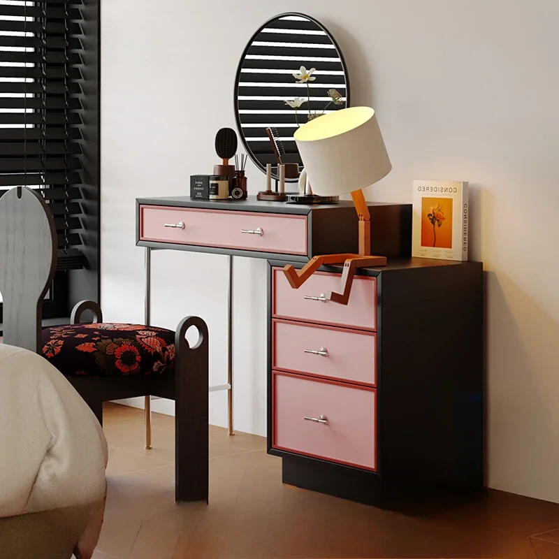 Medieval Dresser Contrasting Color Storage Table Small Apartment Retro Paint Dresser Custom Makeup Table