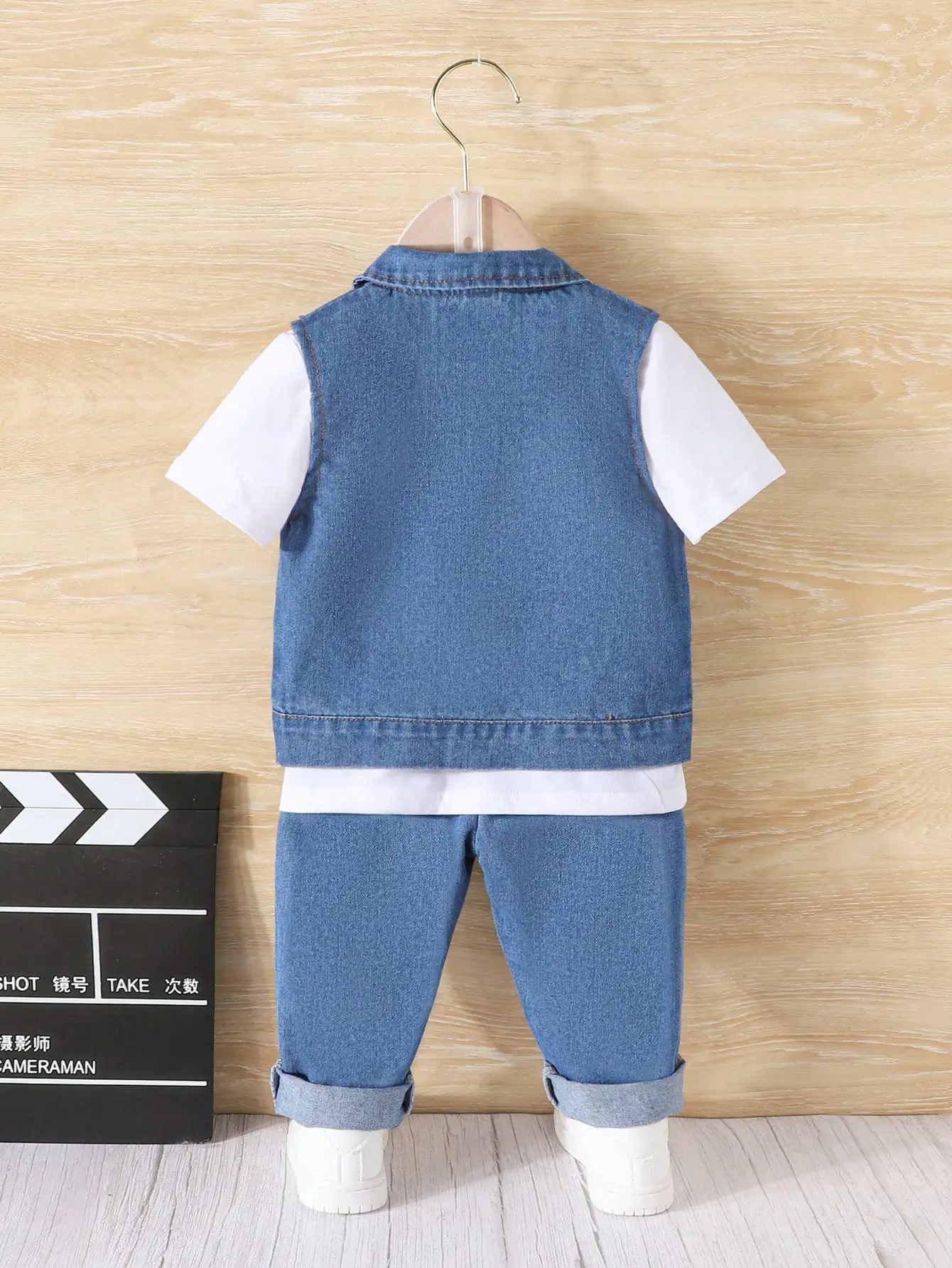 3-Piece الربيع/الصيف جديد الصبي الترفيه في الهواء الطلق الرجعية فتاة الموضة الراحة السفر عطلة الأبيض قصيرة الأكمام سترة جينز السراويل #2