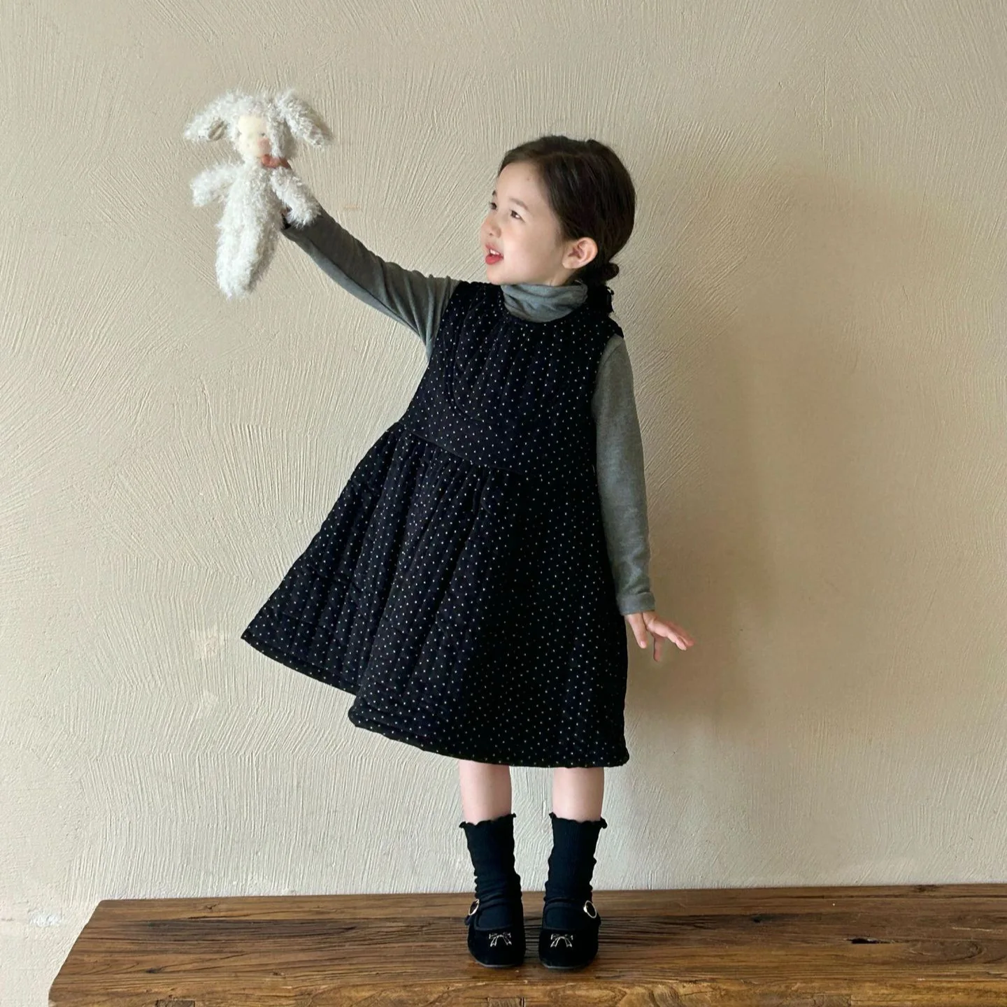 

2024 Winter New Children's Clothing Korean Children's Clothing Children's Padded Skirt Thickened Warm Skirt