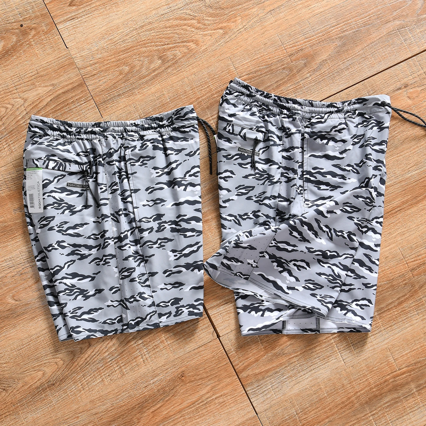 Men's Outdoor Casual Quick Dry Sports Shorts Laser Perforated Camouflage Series Summer Length Elastic Waist Polyester Lycra