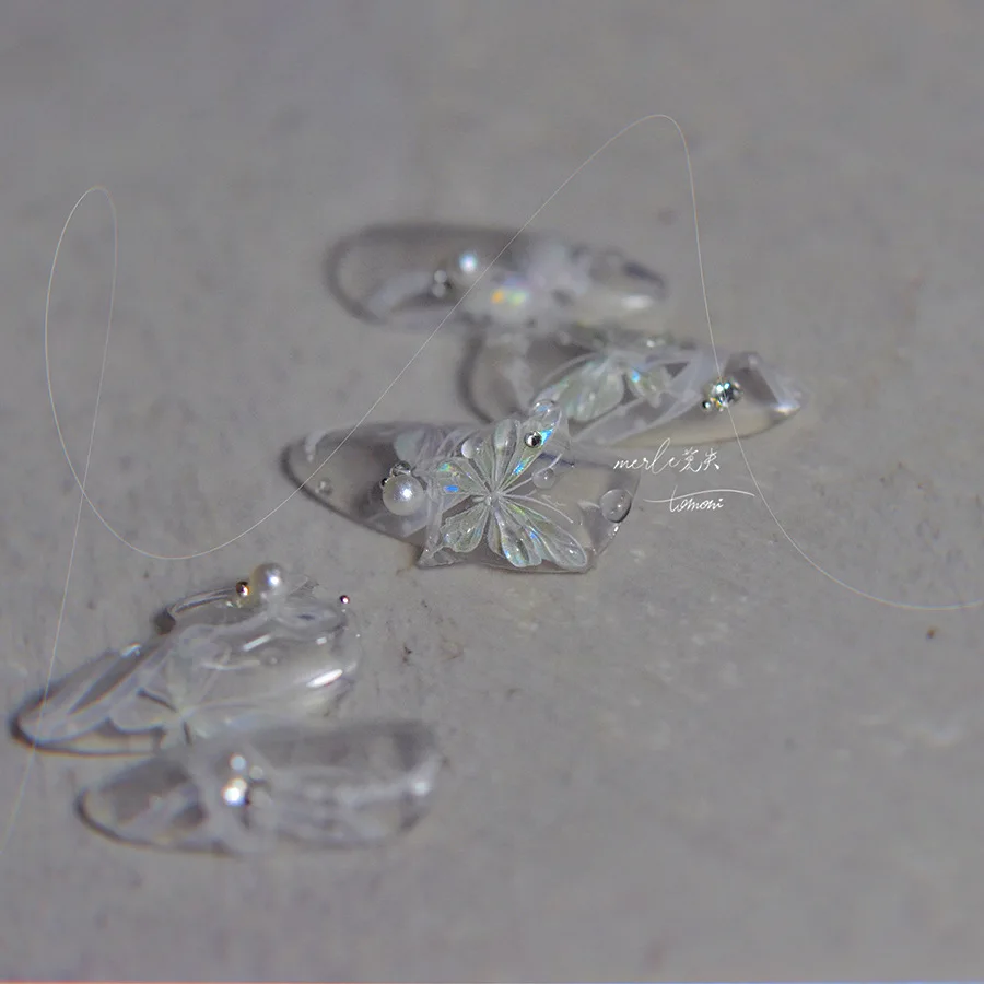 Adesivi per ciondoli per unghie con farfalla leggera a conchiglia Adesivi per decorazioni artistiche per unghie autoadesive con farfalla retrò Decalcomanie per unghie giapponesi fai da te