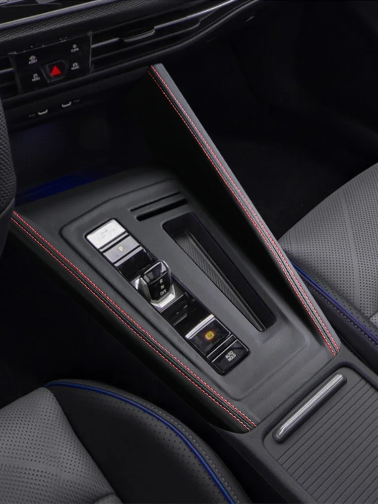Naklejka Ramka Panelu Zmiany Biegów Konsoli Środkowej Skórzane Wykończenie Wnętrza Volkswagen Golf 8 GTI Akcesoria do Modyfikacji Samochodu — 2