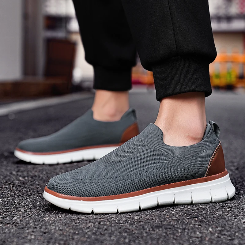 Mens Casual Shoes Fashion Lightweight Breathable Soft-Soled Mesh Shoes Luxury Designer Outdoor Sports Fitness Sneakers Plus Size