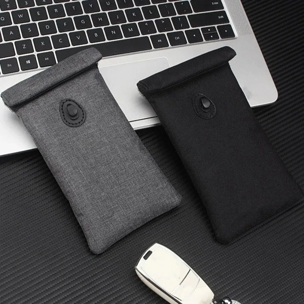 RFID Signal Blocking Bag Privacy Protection Wear-resistant Shielding Storage Bag Anti-theft Durable Anti-Theft Key Fob Protector