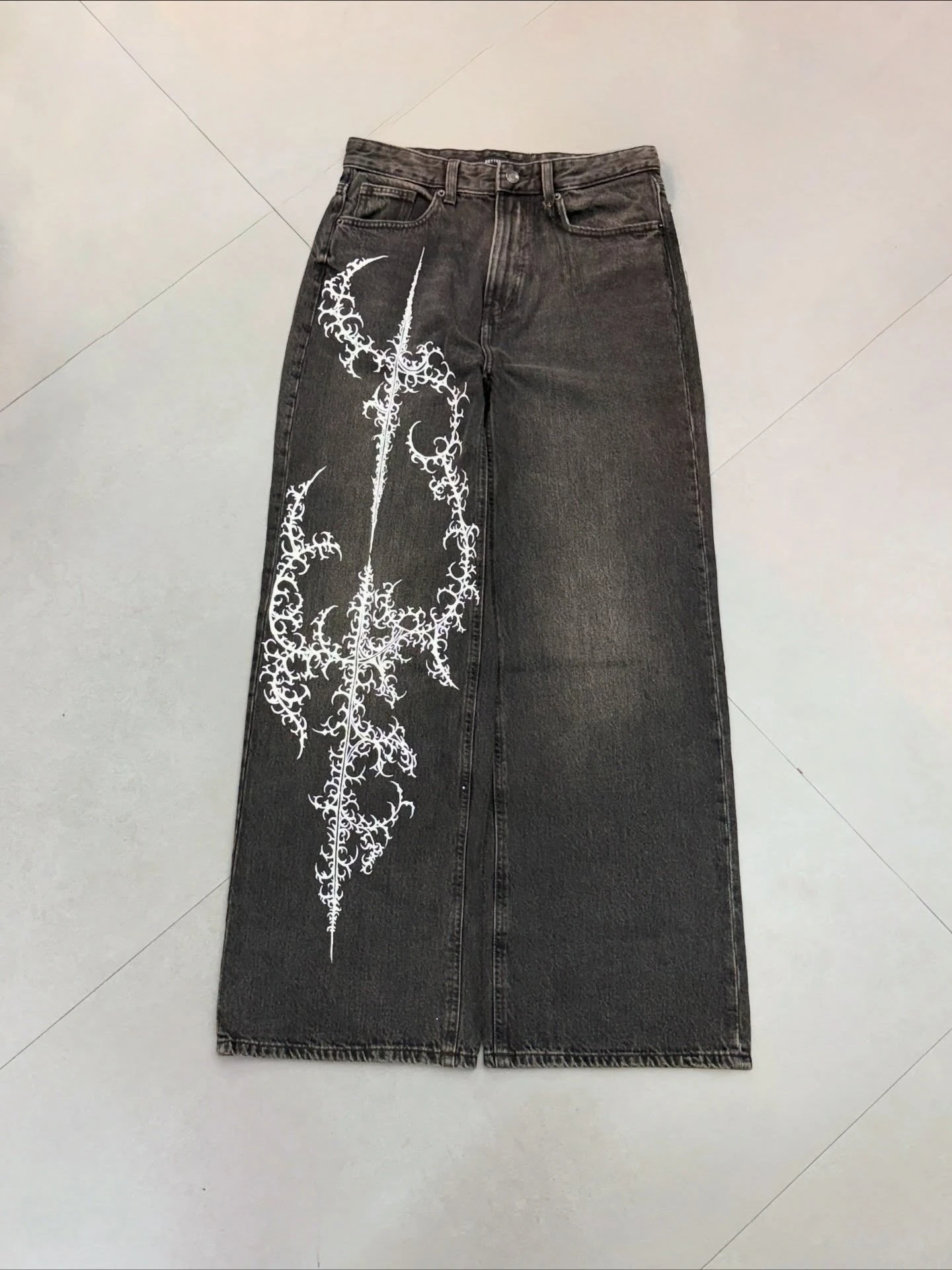 

Y2K Graffiti Denim Pants Men Rock Straight Jeans Oversized Hip-hop Loose Wide Leg Trousers Fashion Casual Daily Street Bottoms