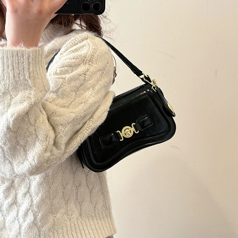 

Famous Designer Leather Shoulder Bag For Women Elegant Classic Popular Luxury Brand Ladies Handbag Spacious Design