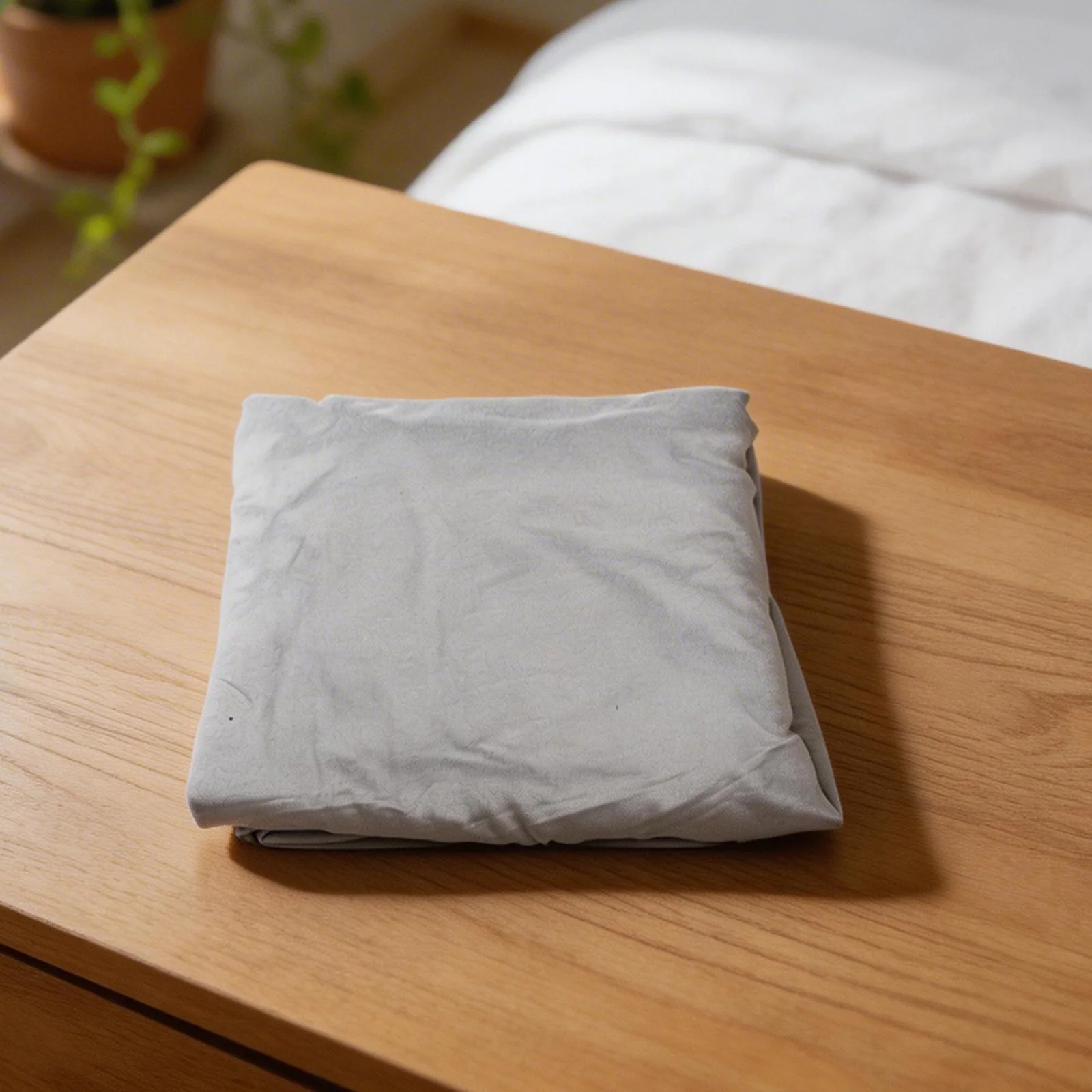 Protective Elastic Heater Cover for Electric and Oil Heaters Dust Resistant Material Helps Keep Heater from Dust and Debris