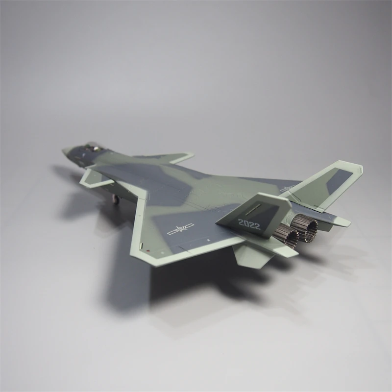 1:72 Scale Military AVIC J-20 Fighter Aircraft Model Diecast Alloy Static Display Classic Souvenir Collection Toy Gift Nostalgia