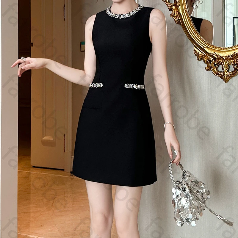 

Elegant A-line Sleeveless Cocktail Dresses Black Celebrity Mini Dress Exquisite High Quality Prom Party Gowns Women Customized