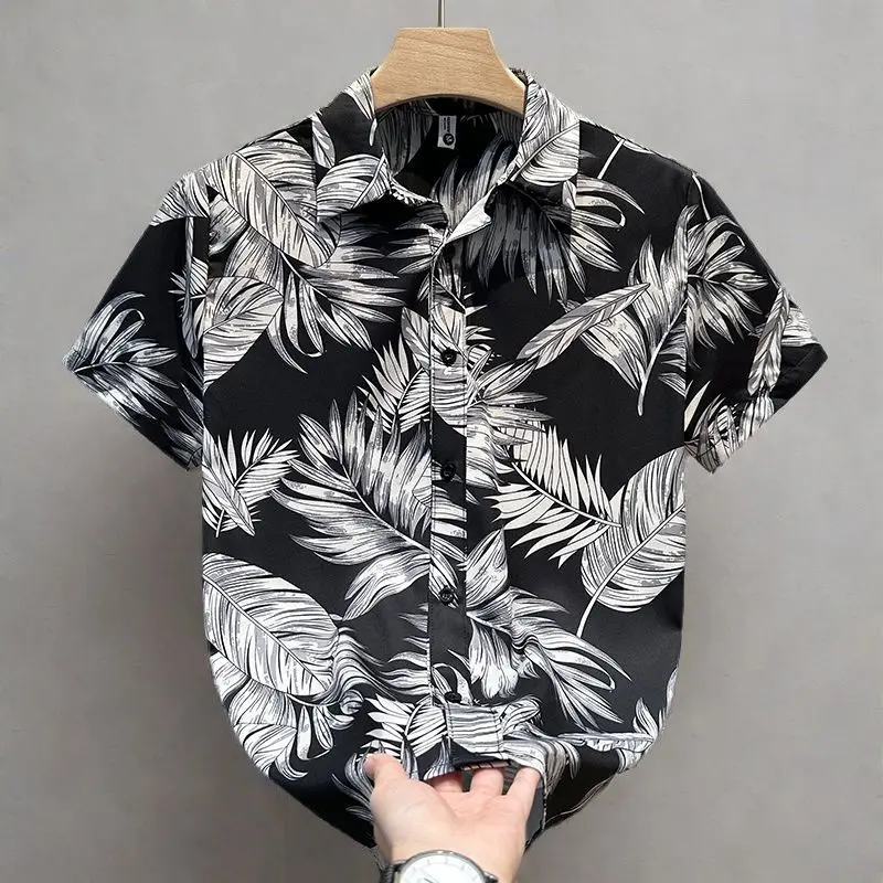 

Holiday Style Lapel Floral Shirt Men's New Short-sleeved Ice Silk Hawaiian Seaside Loose Top