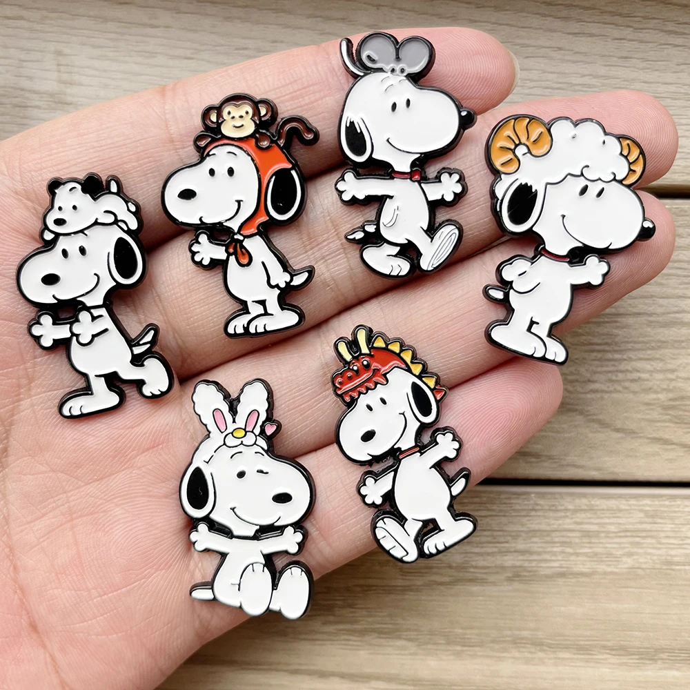 12 Stück Chinesische Tierkreiszeichen-Serie Niedliche Welpen-Emaille-Pins Anstecknadeln Dekorative Abzeichen für Rucksäcke Sammlerstück Geschenk für Fans – Detail 5