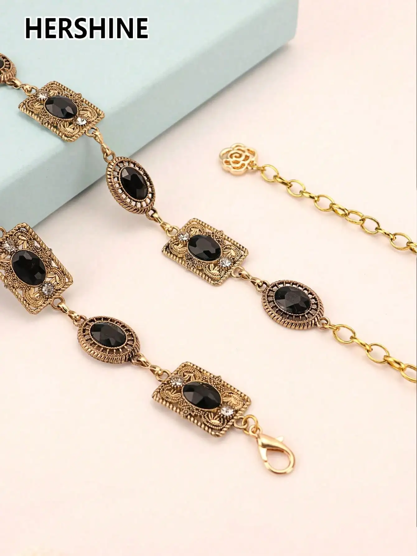 HERSHINE Damski modny łańcuszek na talię z ażurowym wzorem i czarnymi cyrkoniami, akcesoria do sukienek w stylu boho retro na Boże Narodzenie