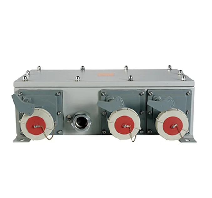 2025/3-Gang 32A IP67 SUS304 Marine Supplies 3P+E Refrigerated Container Socket Box with Monitoring 3P+E 32A IP67