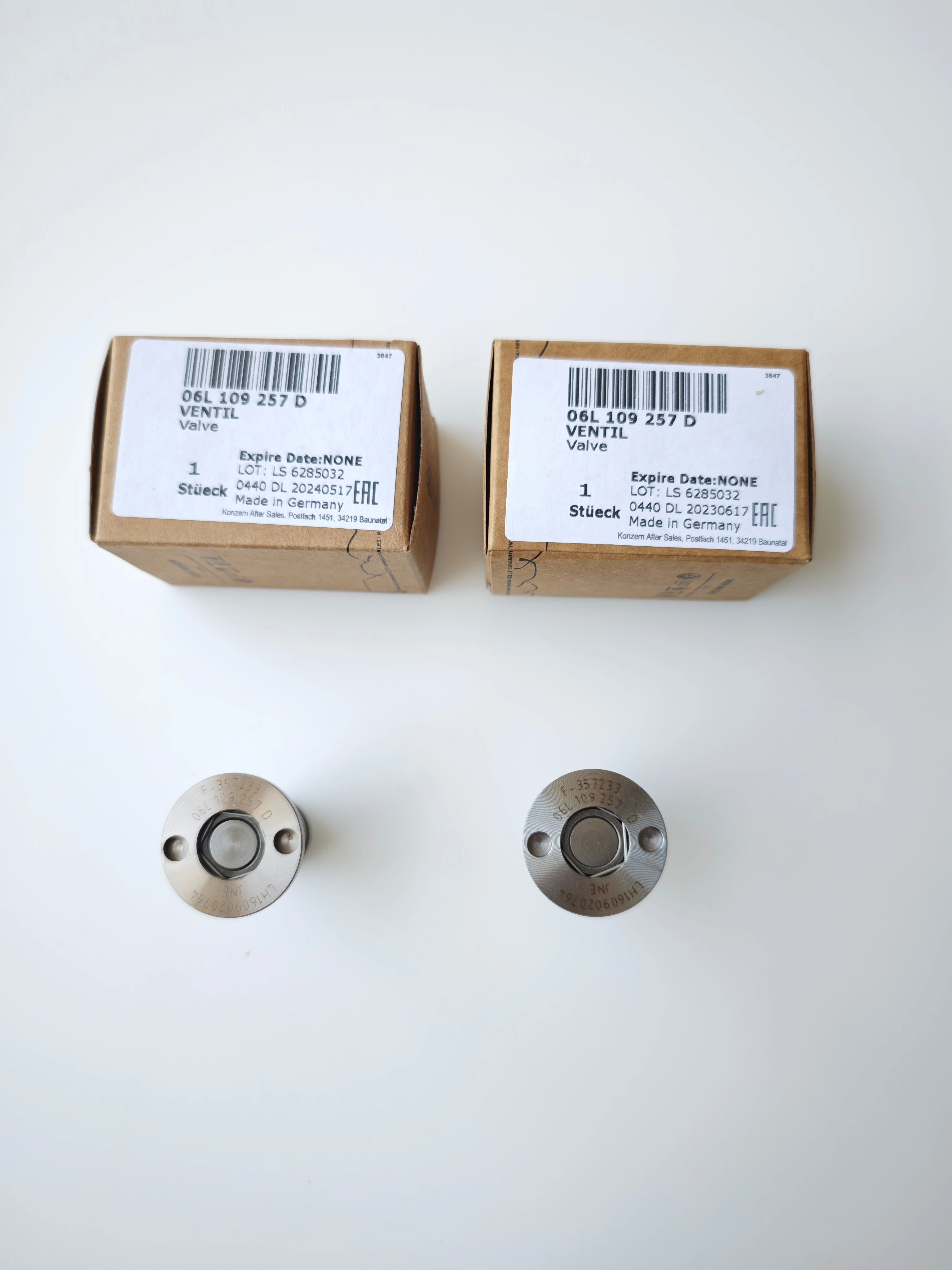 

Оригинальный новый регулирующий клапан распределительного вала для AUDI A4 Q3 Q5 VW Jetta Golf 2.0T 1.8T 06K 109257 Б 06J 109257 L 06L 109257 Д