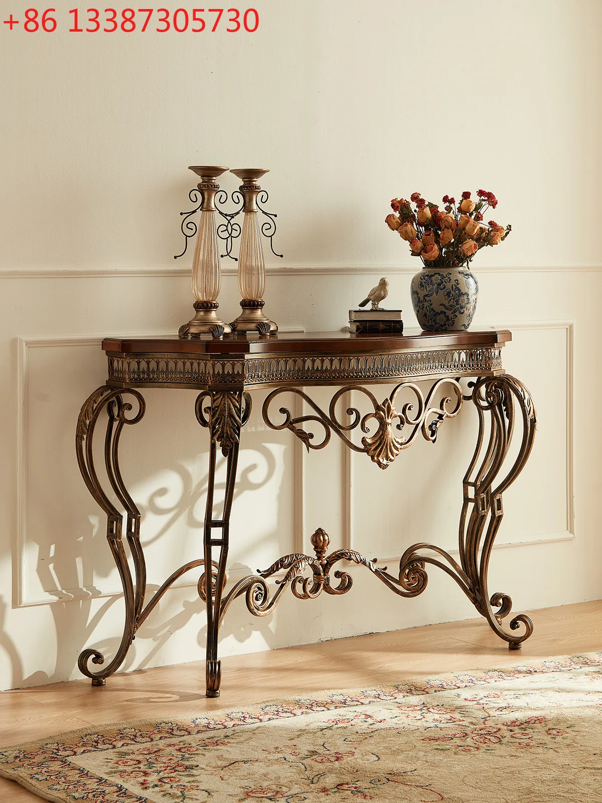 

Входной столик в американском стиле ретро, столик для хранения утюга в прихожей, небольшой столик из цельного дерева в европейском стиле