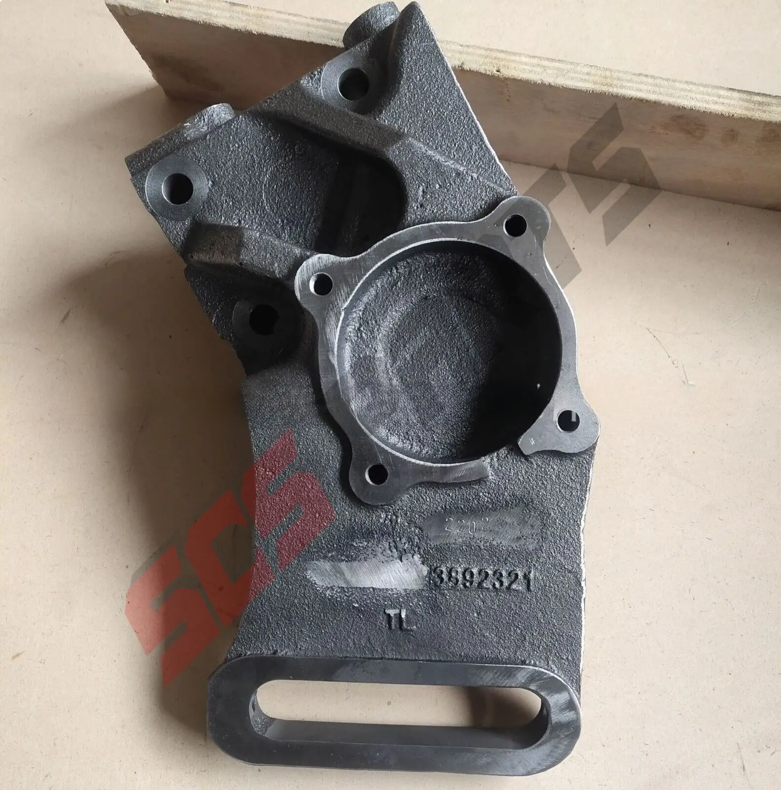 

3892321 3892321 Fan Support Fit Cummins Engine K19 K38 NT855