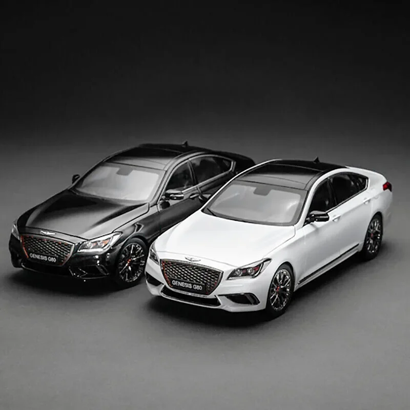 Diecast 1/18 Scale Genesis G80 Sedan Simulation Alloy Car Model Collectibles Boutique Ornament Display Gift