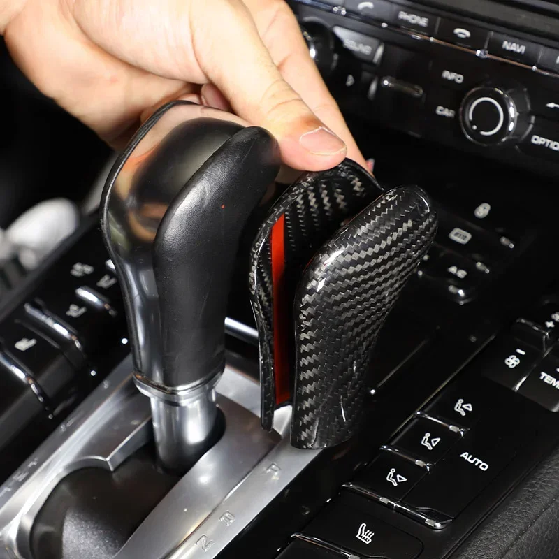 Prawdziwe włókno węglowe do Porsche Cayenne 2011 2012 2013 2014 2015 2016 2017 Samochodowa gałka dźwigni zmiany biegów Naklejka Akcesoria samochodowe