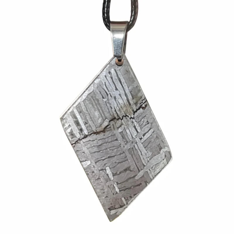 22.9g Muonionalusta meteorite pendant Natural iron meteorite pendant Meteorite slice Collection -LK223