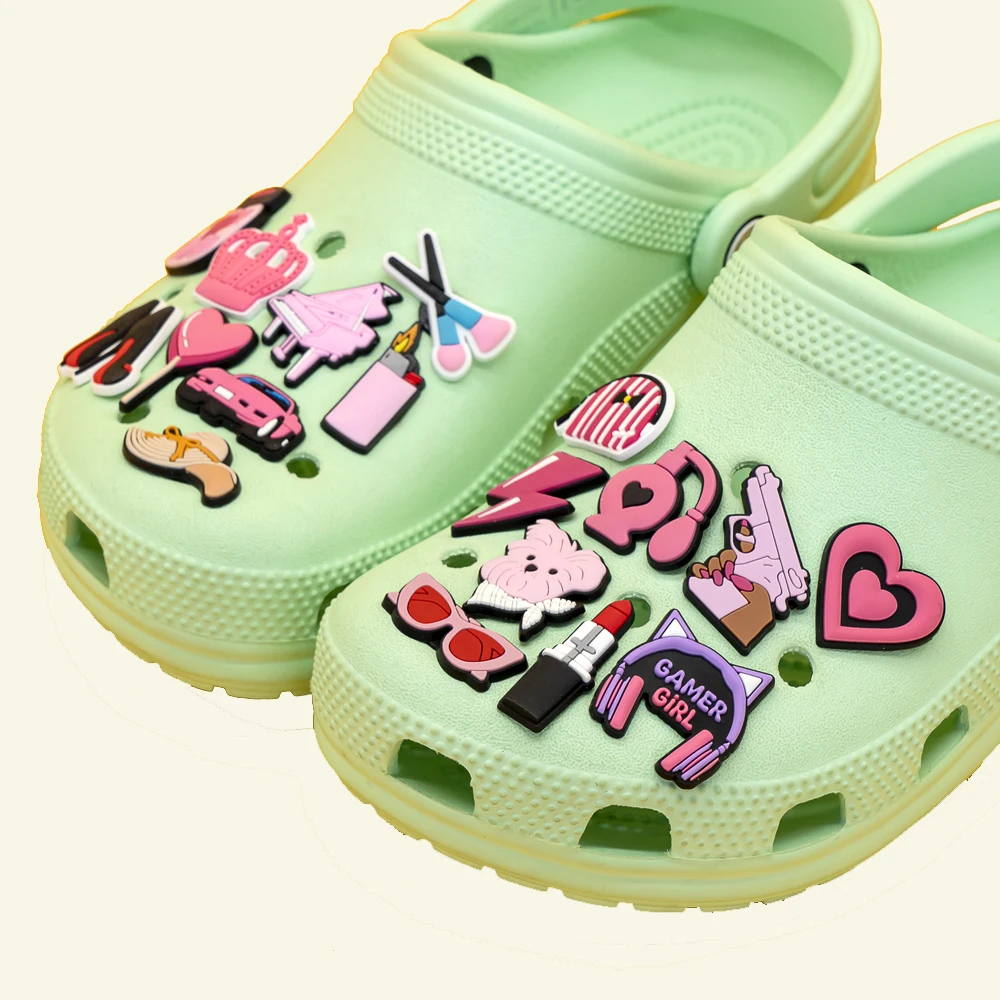 1/25 Uds. Amuletos de zapatos de estilo a la moda, Perfume rosa, accesorios para zapatos con relámpago de caramelo para coche, alfileres para mujeres y niñas, regalos de zuecos rosas