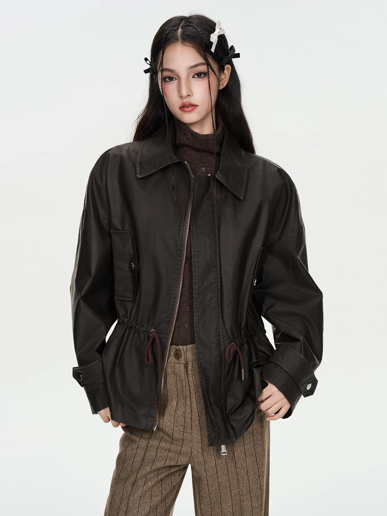 IUNAE LUMEN 2025 – Nouvelle veste décontractée en cuir noir pour femme, col zippé, chaude et élégante, collection automne-hiver