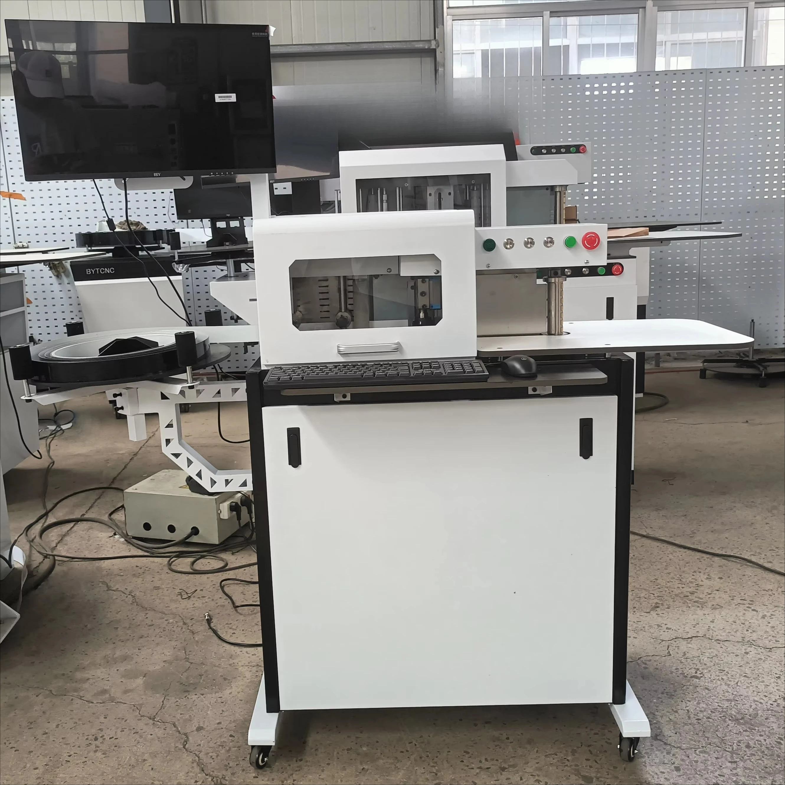 BYTCNC automatic bending machine, advertising 3D logo aluminum numerical control bending machine
