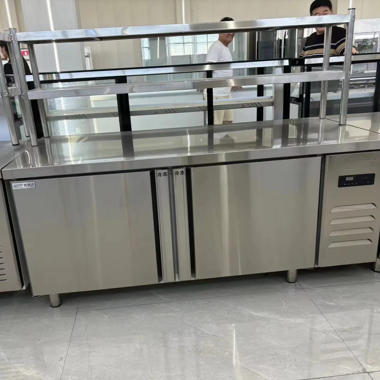 Konkurencyjna cena na lodówkę – Commercial Kitchen Worktops recenzja i cena