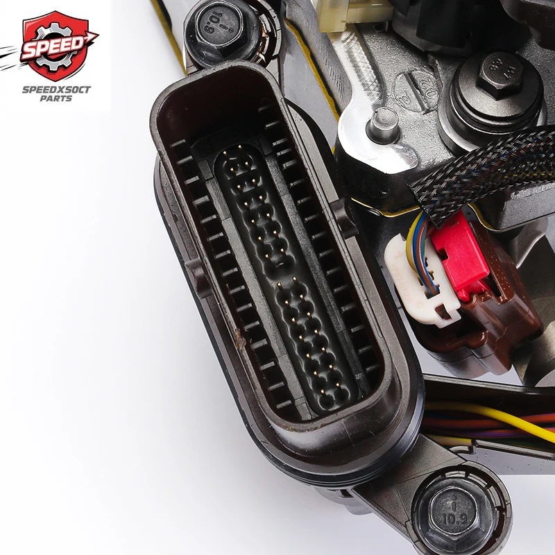 8F24 8F35 8-Speed وحدة التحكم في ناقل الحركة الأوتوماتيكي صمام التحكم في دائرة الزيت الجسم مع الملف اللولبي وتسخير الأسلاك لفورد