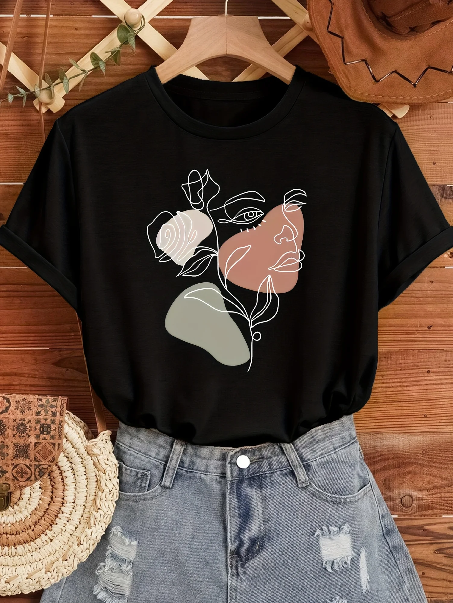 Women'S Casual Crew Neck Short Sleeve T-Shirt with Floral Abstract Face Print Floral Print Top Medium Stretch Fabric