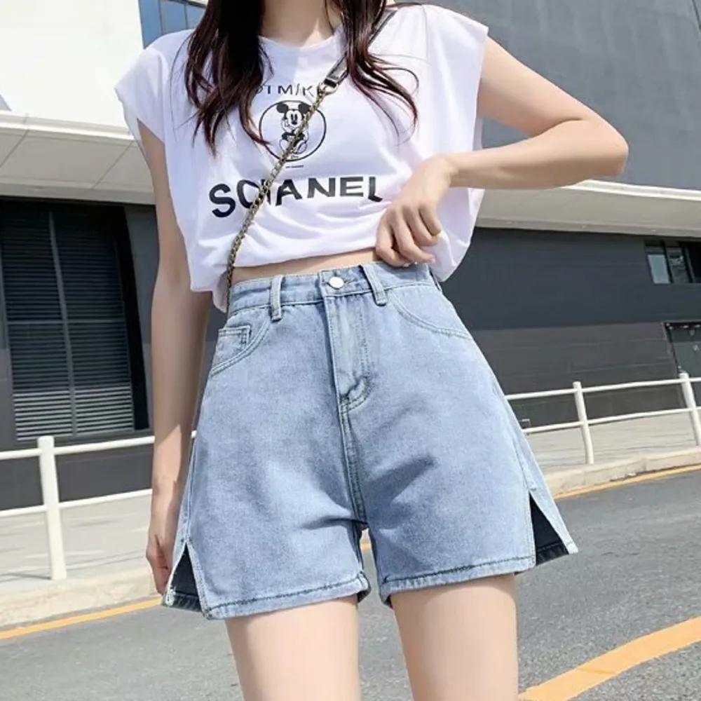 

Fashion New Summer Women High Waist Button Wigh Leg Jeans Shorts Casual Female Loose Fit Blue Denim Shorts