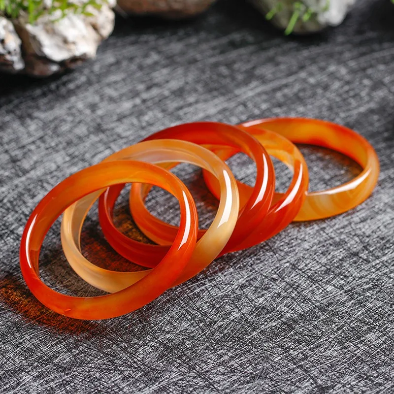 

Natural Red Agate Hand-carved Wide Band Children's Bracelet Fashion Jewelry Children's Carnelian Small-caliber Beauty Bracelet