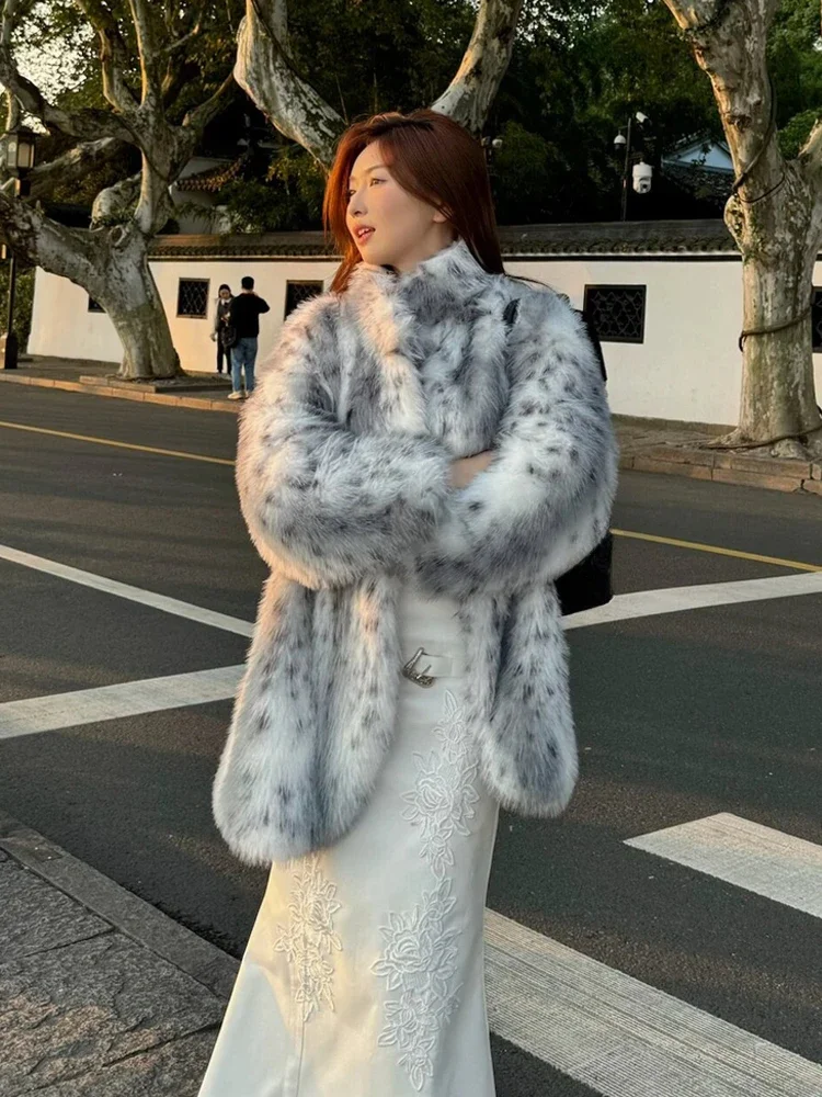 High-End Fashion Korean Style Fox Fur Coat 2023 Winter New Commute Style Thick Mid-Length Fur Stitching Faux Leather Fur Coat