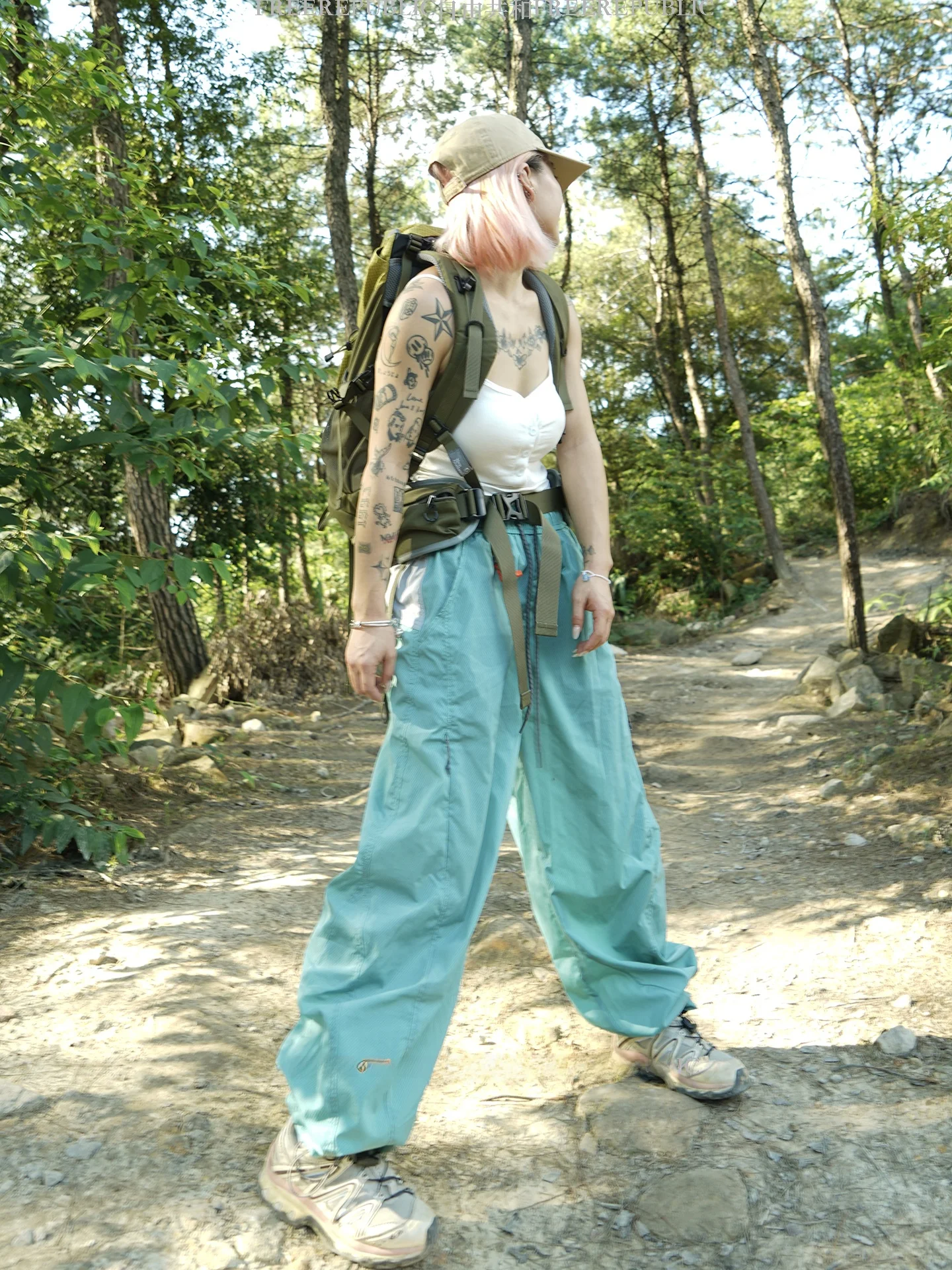 Outdoor Hiking Mountain Series Super Quantitative Casual Pants Sports Quick Dry Windproof Paratrooper Pants Adventure Revolution