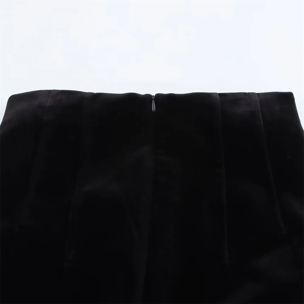 2024 RARF inverno nuovo prodotto moda donna casual decorazione bottoni gonna a tubo dritto sottile gonna a metà corpo