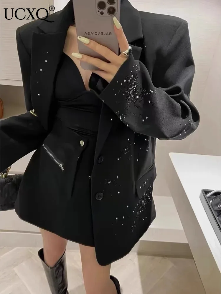 UCXQ Fashion Blazer Coat Streetwear Diamond Single Breasted Shoulder Pads Elegant Casual Jacket Women 2025 Spring Autumn 23A9917