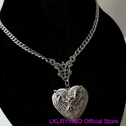 Gothic Bat Locket Necklace,Gothic Jewelry,Gothic Necklace,Bats,Halloween Vampire Party Jewelry,Fit For Bat Lovers Gift