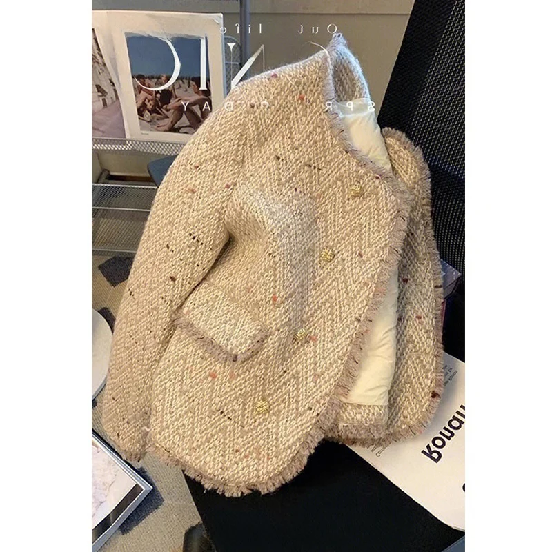 

Модная и красивая женская верхняя одежда: стильный европейский дизайн, высокое качество, для повседневной носки...