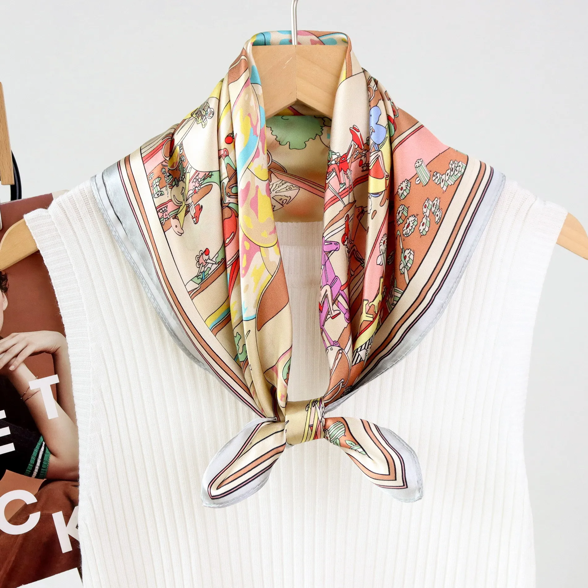 Мягкий шелковый шарф, роскошные дизайнерские квадратные банданы, шали, весенне-летние шарфы для женщин, платок Femme Lover, подарок для мамы