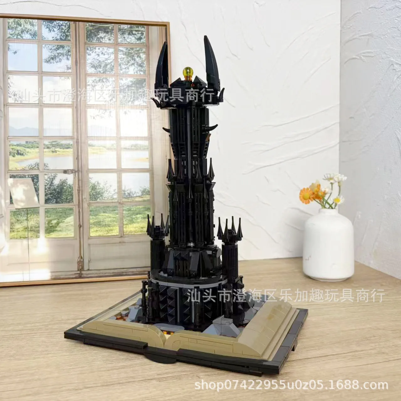 

Creative Series Black City Model Science and Education Small Particle Assembly Building Block Toys