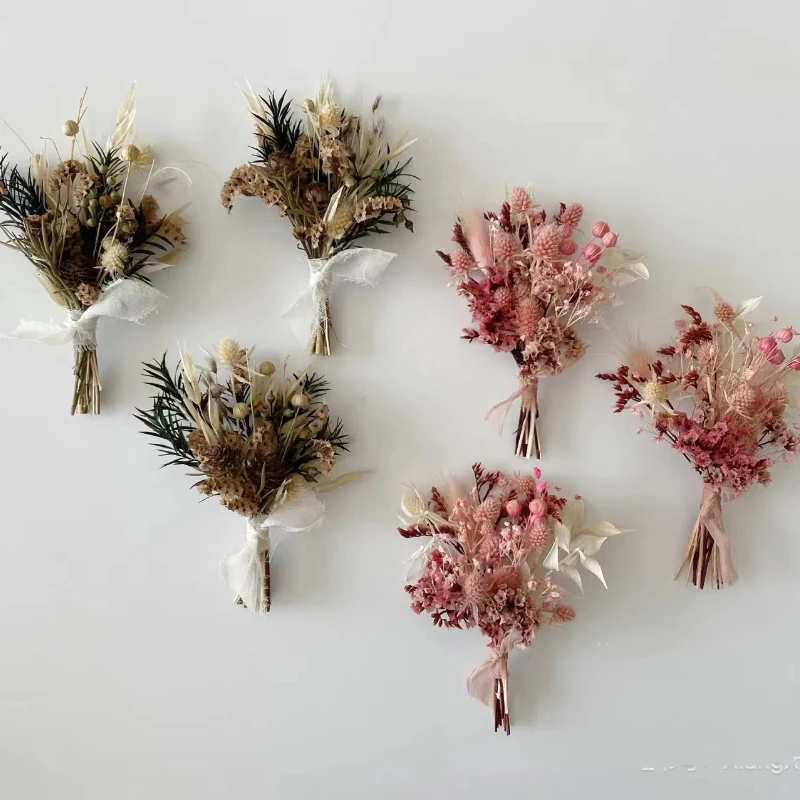 Mini Flowers Boutonnieres Flowers Natural Pampas Grass Corsage Buttonhole Groomsmen Boutonniere for Men Wedding Accessories