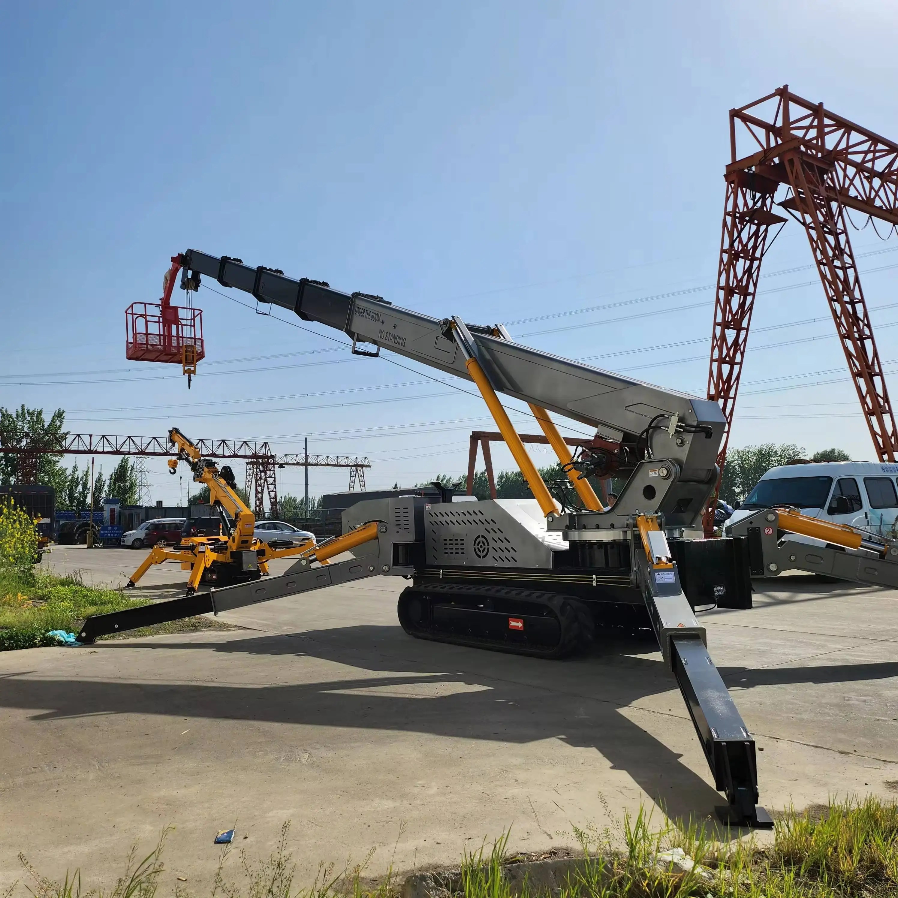 Spider Crane 8 Ton 10 Ton 12 Ton Large 25m 30m Electric Diesel Mobile Crawler Crane for Construction Site Material Handling