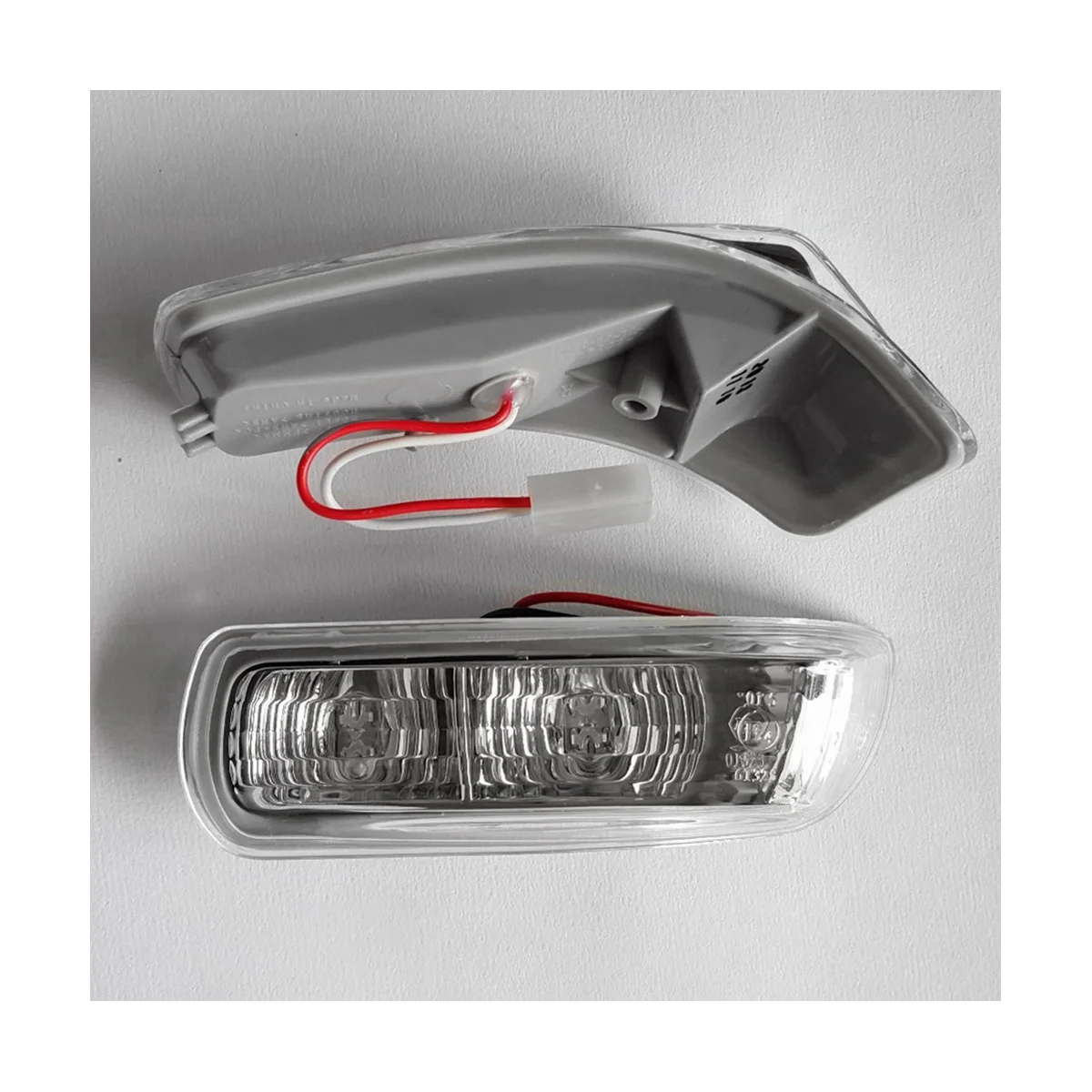 1Pair LED Rearview Mirror Lights Door Wing Mirror Turn Signal for Geely Emgrand 7 EC7 EC715 EC718 Side Mirror Blinker