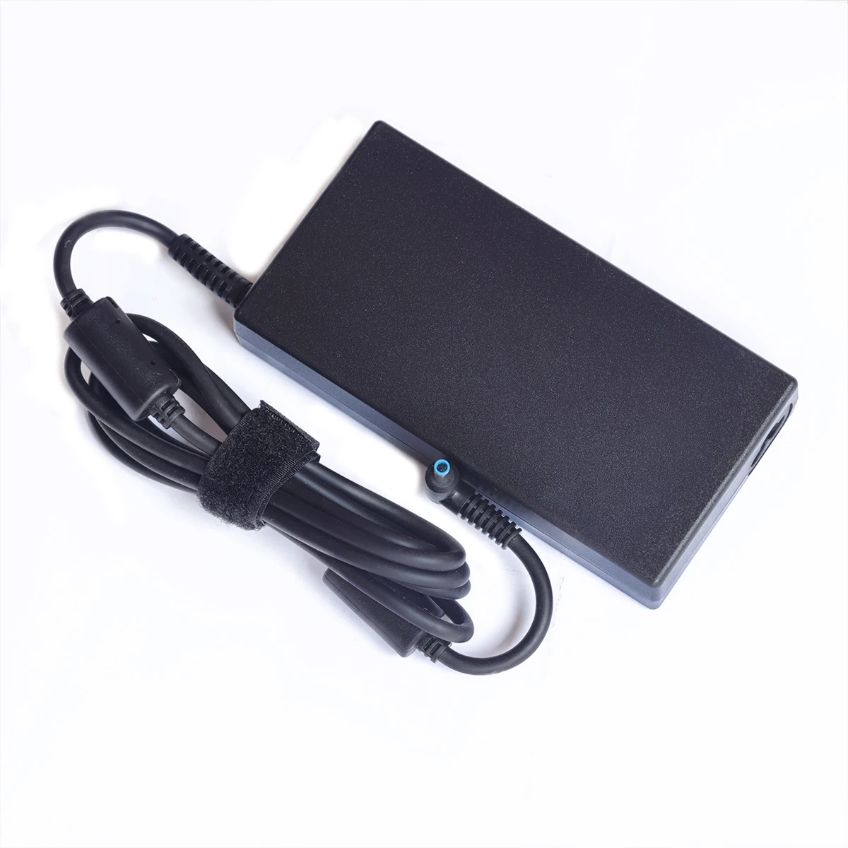 19.5V 6.15A 120W 4.5*3.0mm AC Laptop Charger Adapter For HP ENVY 15 17 710415-001 15-5102na 15-AX033 HSTNN-CA25 Power Supply