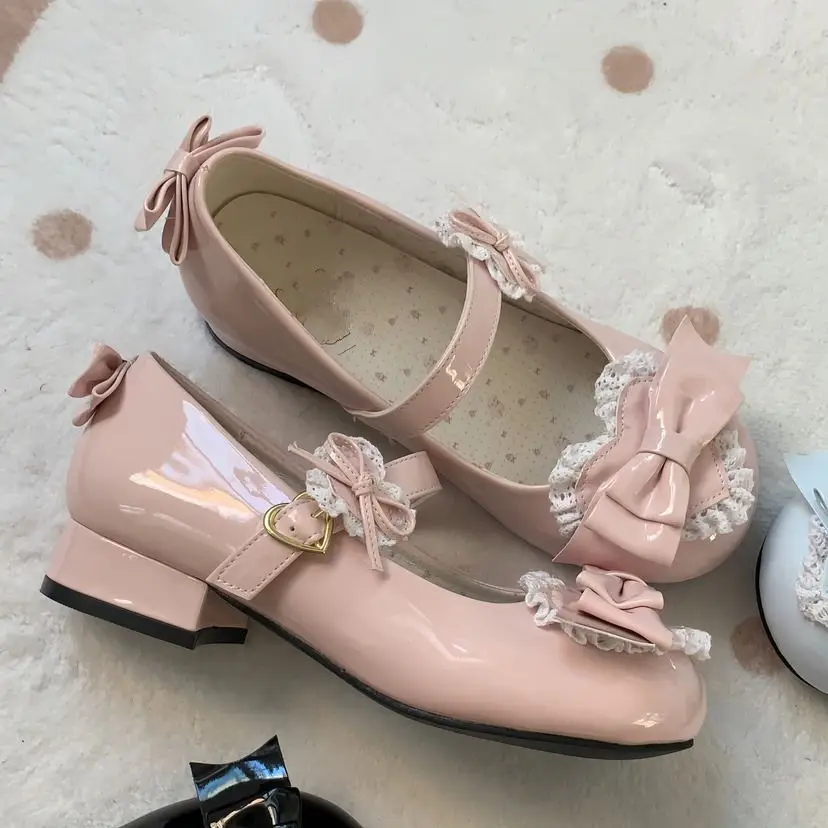 Lolita Kawaii Mary Janes scarpe donna stile giapponese fiocco dolce femminile Chic scarpe a punta tonda causali a forma di cuore estate