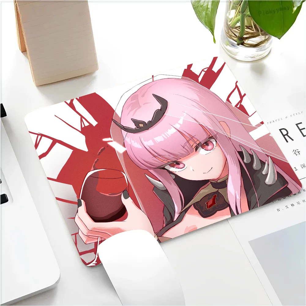 Calliope Mori Virtual Youtuber Hololive Girl Mousepad Small LockEdge Mouse Pad For Gamers Computer Desk Pad Anti-slip Rubber