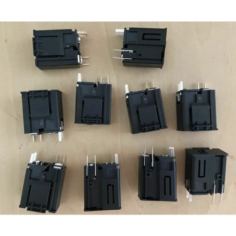 SCHURTER fuse holder with voltage selection, input module fuse holder accessories