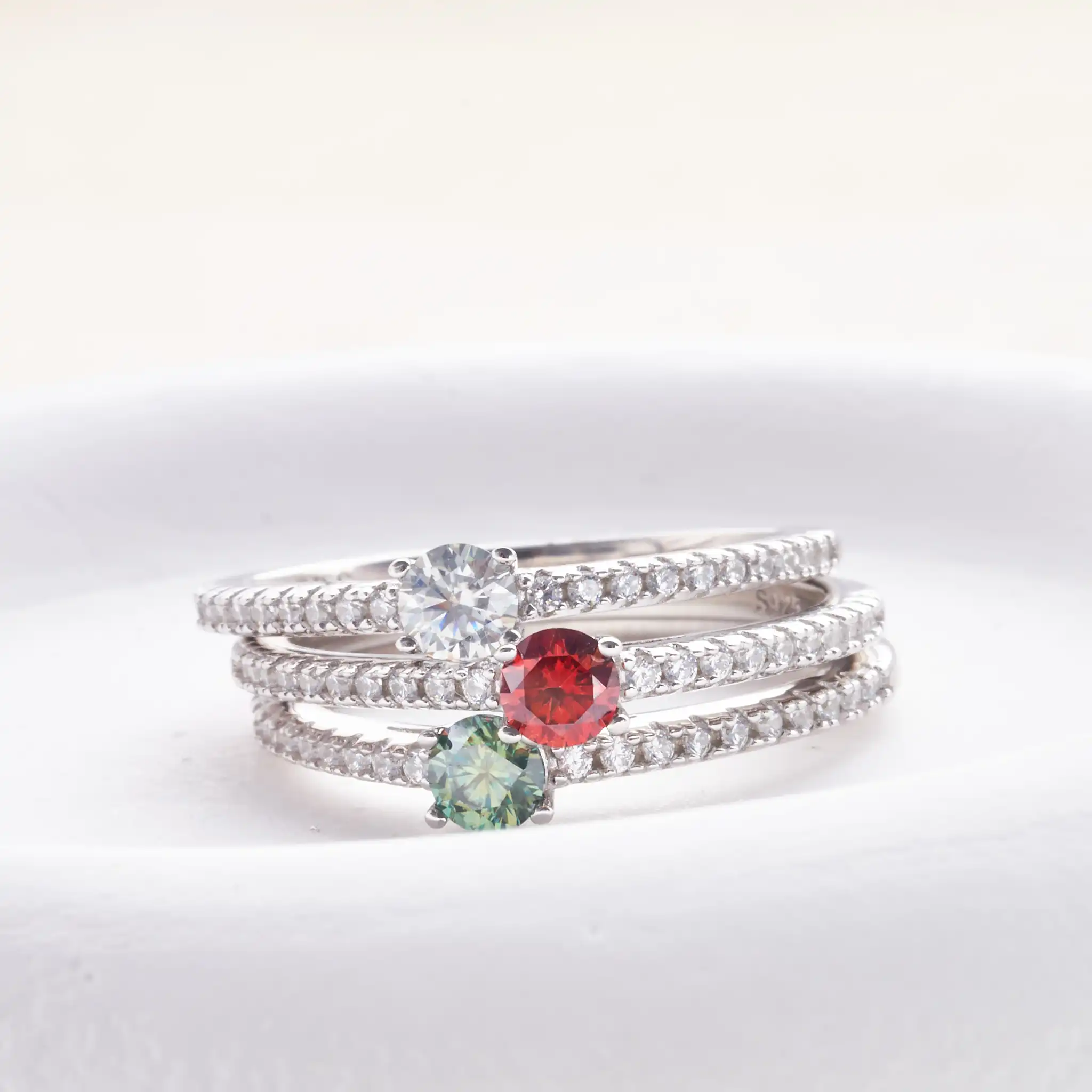 

Brilliant Cut 0.3 Carats 4mm moissanite ring Diamond Tester Past D Color Moissanite Engagement Ring Korean Style fine Jewelry