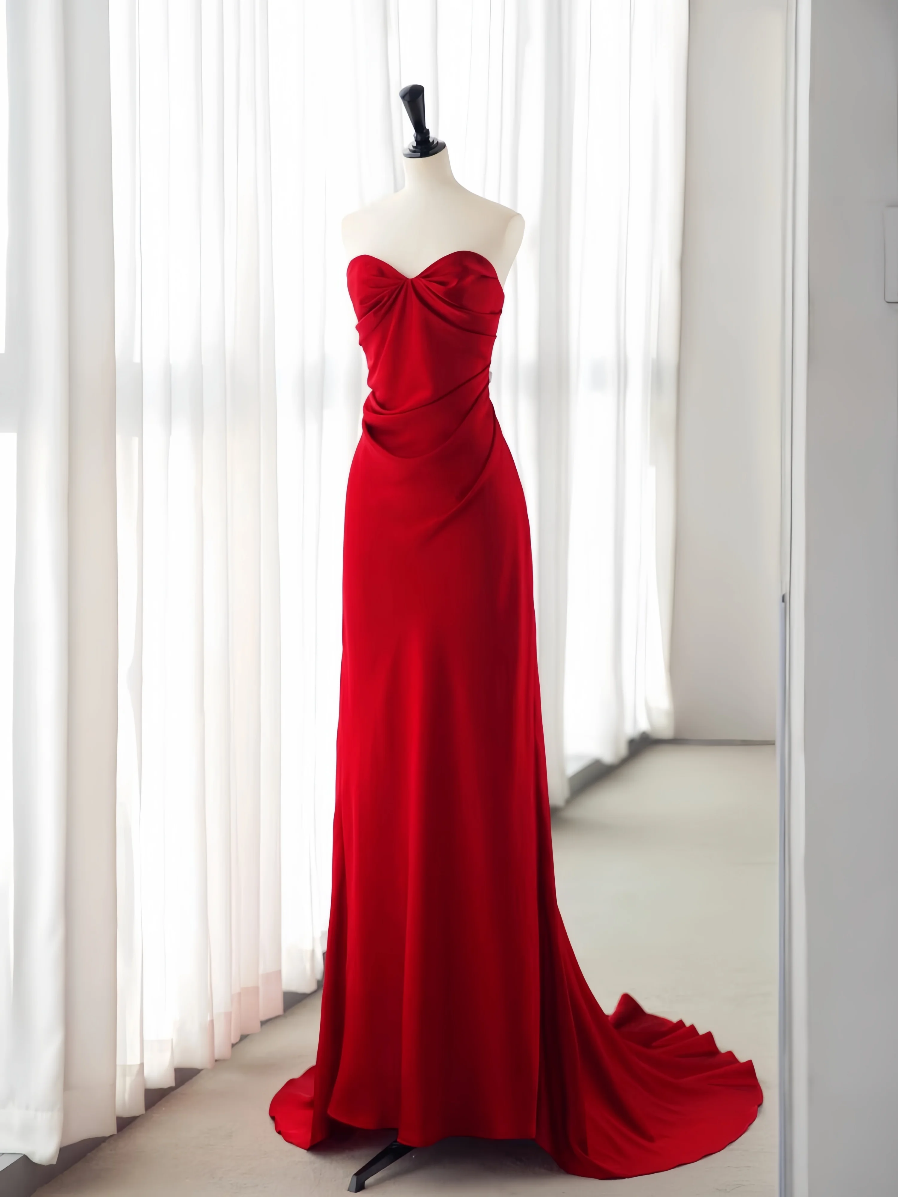 

Elegant Red Prom Gown Satin Draped Pleated Sweetheart Strapless Sleeveless Slim Mopping Mermaid Formal Occasion Evening Dress