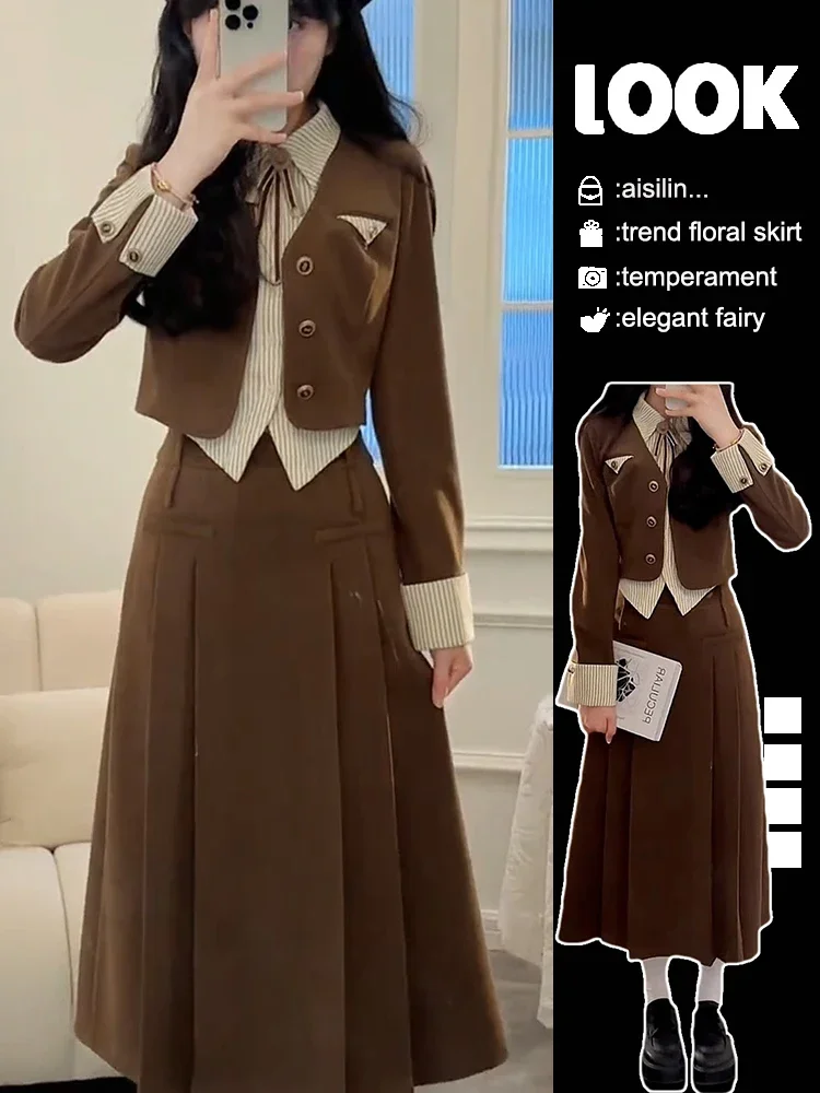 

College Style Women's Suit Jacket 2024 Early Autumn Age-reducing Casual Suit Top Long Pleated Skirt Office Lady Two-piece Set