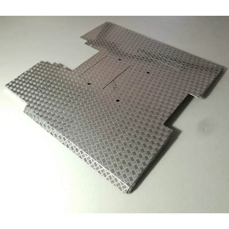 1 Uds. Placa de deslizamiento grande de Metal plateado de simulación para 1/14 Tamiya RC camión coche Scania R730 R620 R470 56323 piezas de juguete Diy